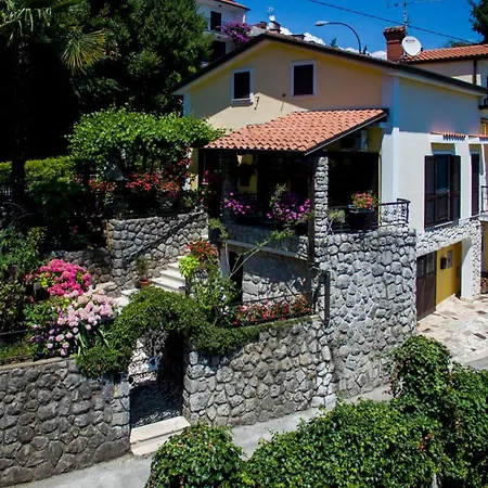 Apartment Dolores Opatija Exterior photo